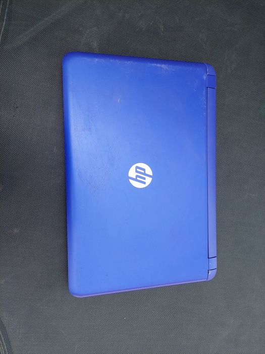 Laptop HP Pavilion i3