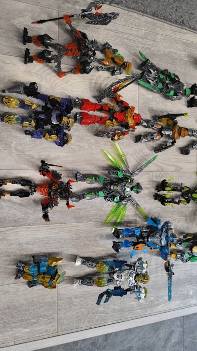 Продам Лего биониклов bionicle lego
