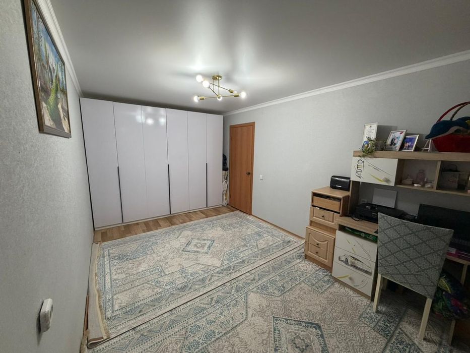 продам 2 комнату