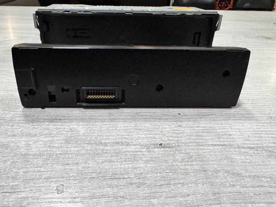 Авто CD/USB Плеър Pioneer MVH-08UBG