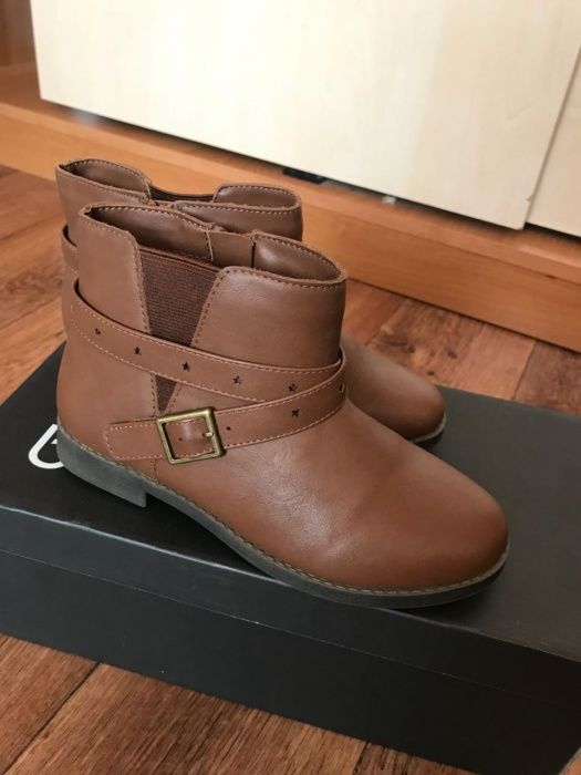 Продам ботинк новые детские