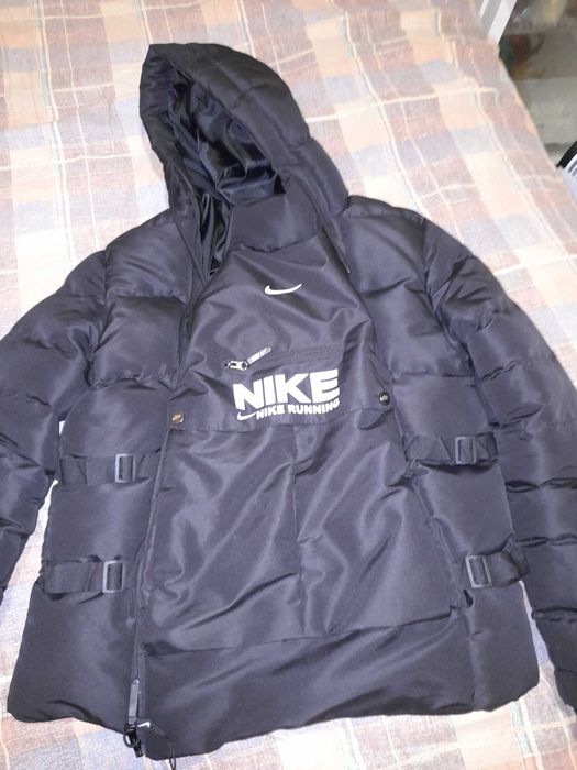Мъжко яке nike ново