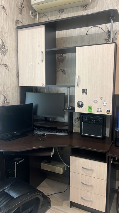 Компьютерный шкаф в детскую комнату