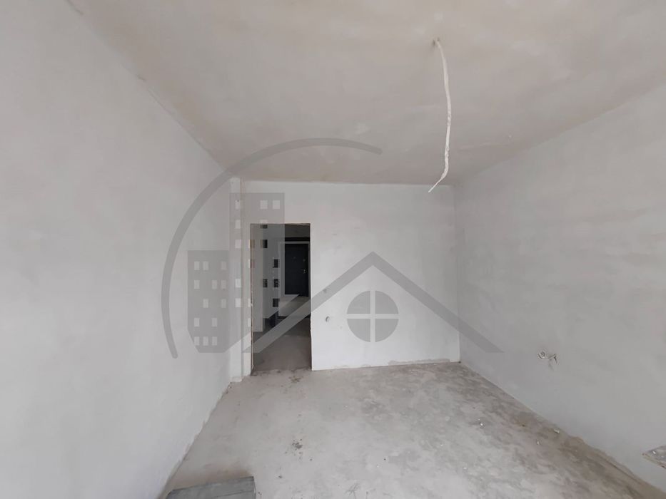 Продава се Тристаен апартамент в Варна, Виница - 102 кв.м за 1211 €/кв.м - Снимка #2