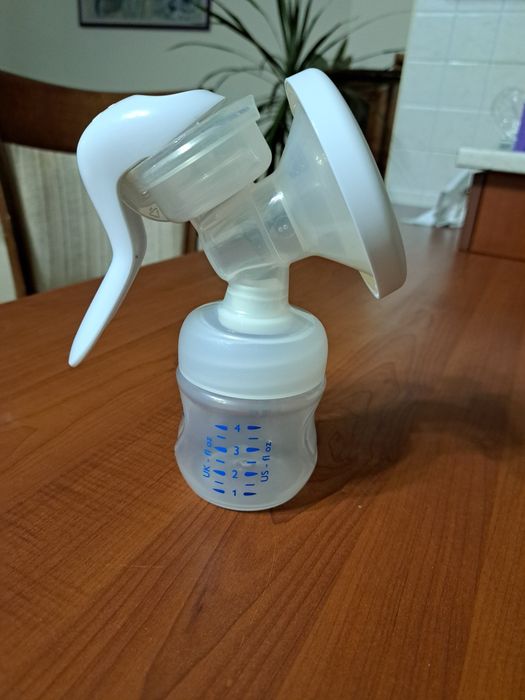 Двойна двуфазна помпа за кърма Medela - Swing Maxi
