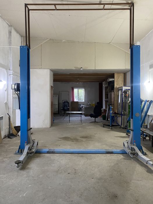 Сдается автомастерская