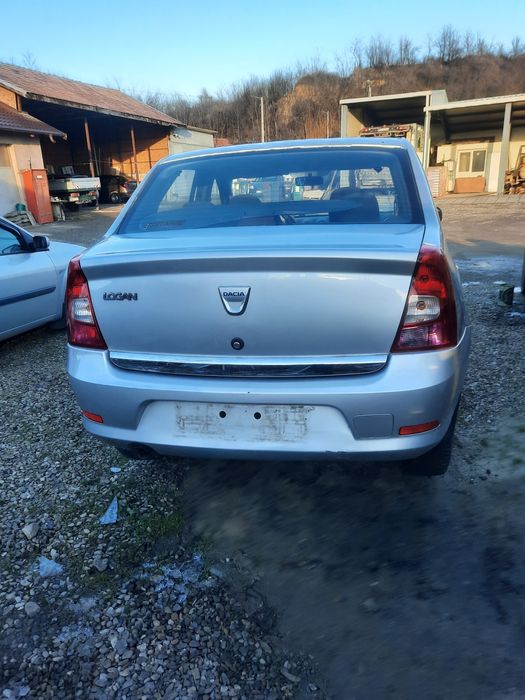 Dacia Logan 1.2/AC /Avariat