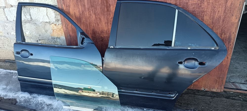 Запчасти Мерседес