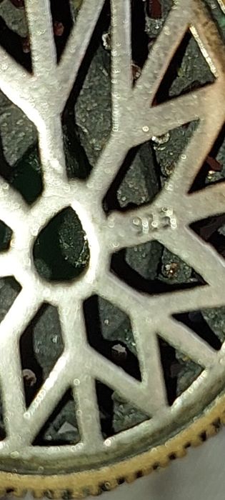 Продаю серебро серьги клоном