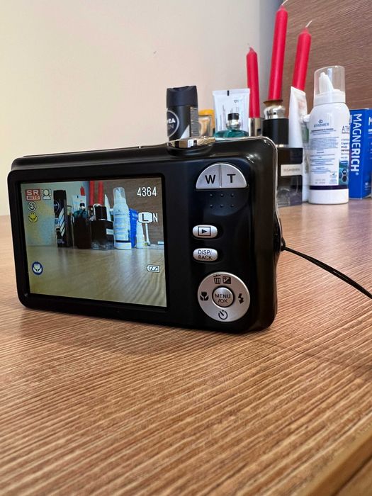 Фотоапарат Fujifilm 14Mp с подаръци