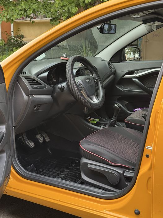 •Vesta 1.6L MT 2019 (Gen bor)•