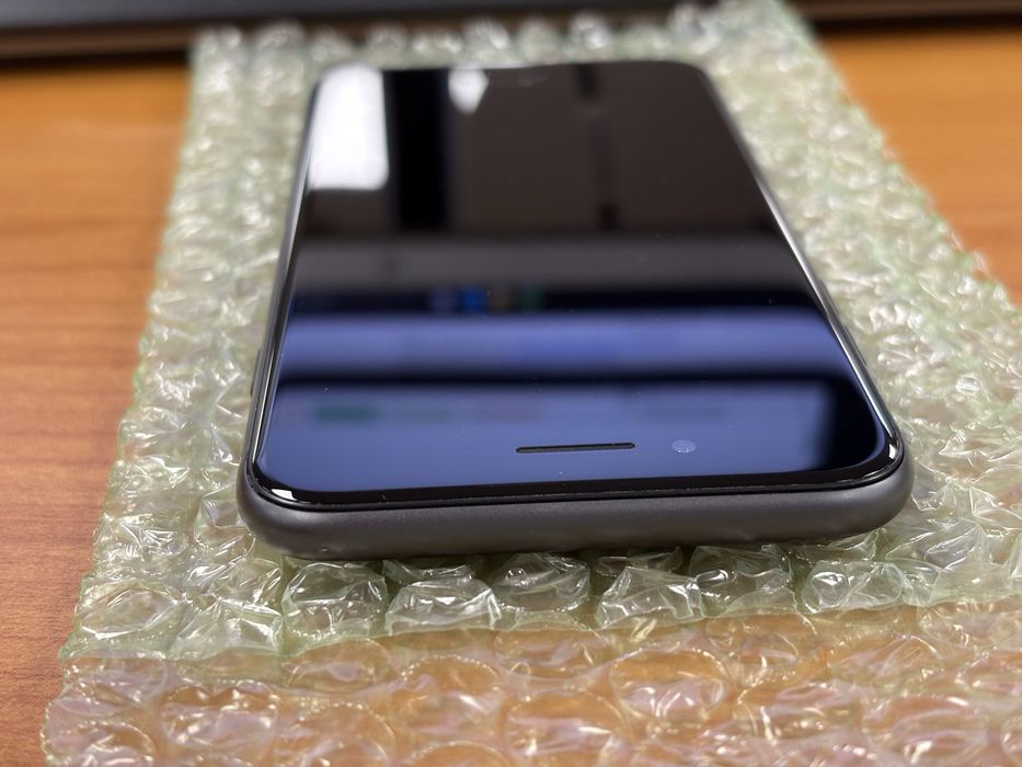 Iphone 8 64GB 100% battery _ impecabil