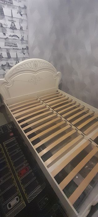Кровать в очень хорошем состоянии