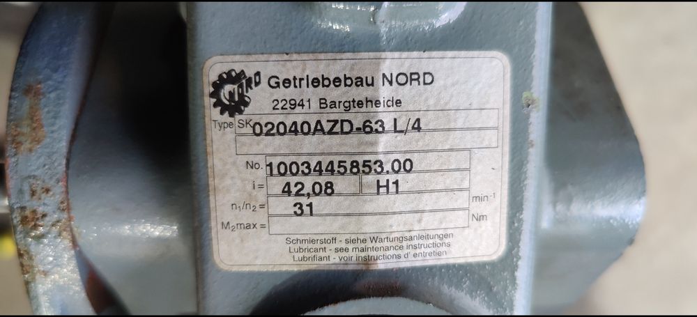 Motor electric trifazat cu reductor, 0.18kW, 31rpm, 380V