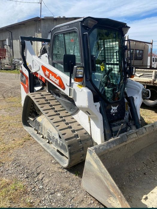 Închiriez miniexcavator, bobcat, buldoexcavator/ incarcator telescopic