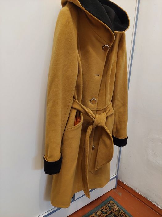 Продам пальто женское размер 46 -48