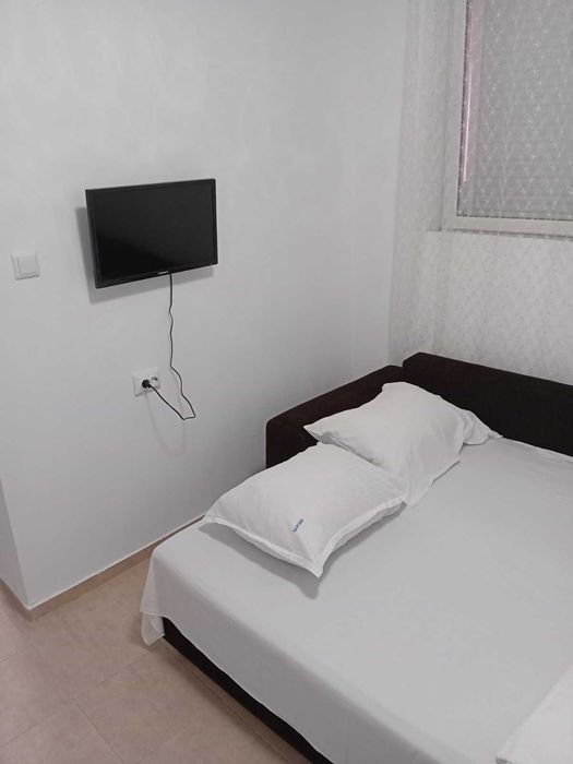 Дава се под наем Едностаен апартамент в Поморие - 35 кв.м за 306 € - Снимка #4