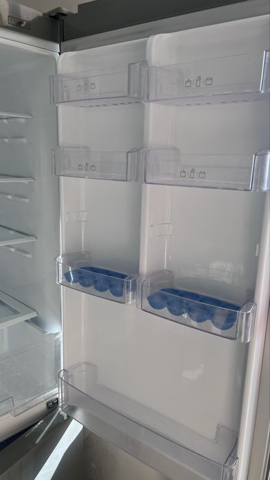 Продам холодильник LG