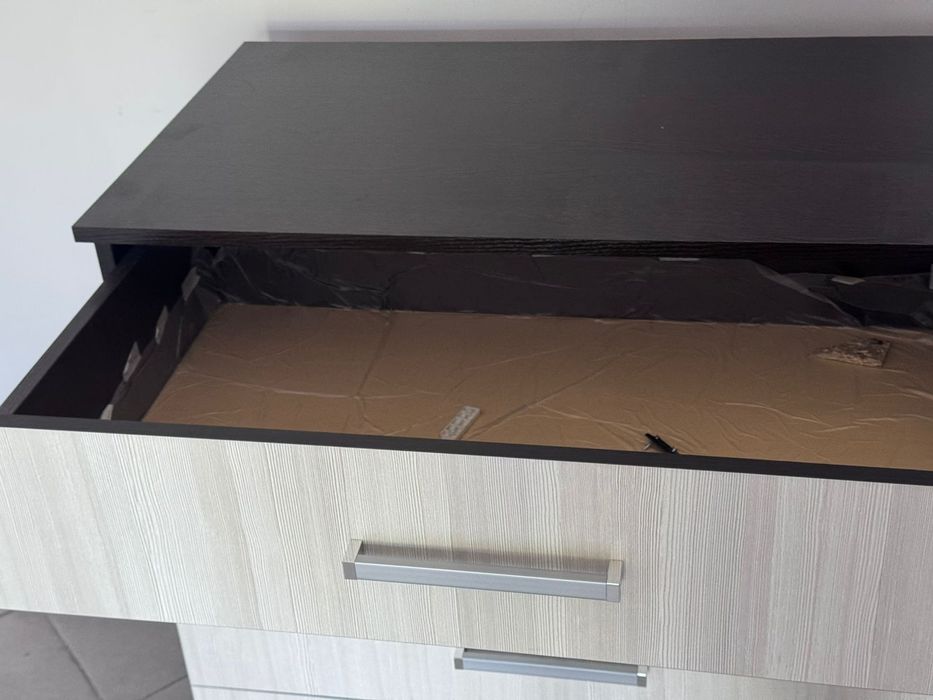 Комод 15.000 без торга