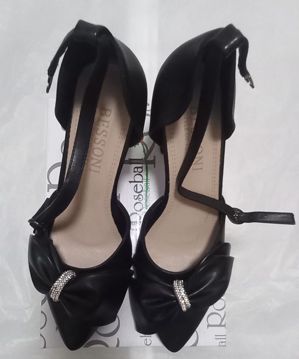 Женские  стильные туфли