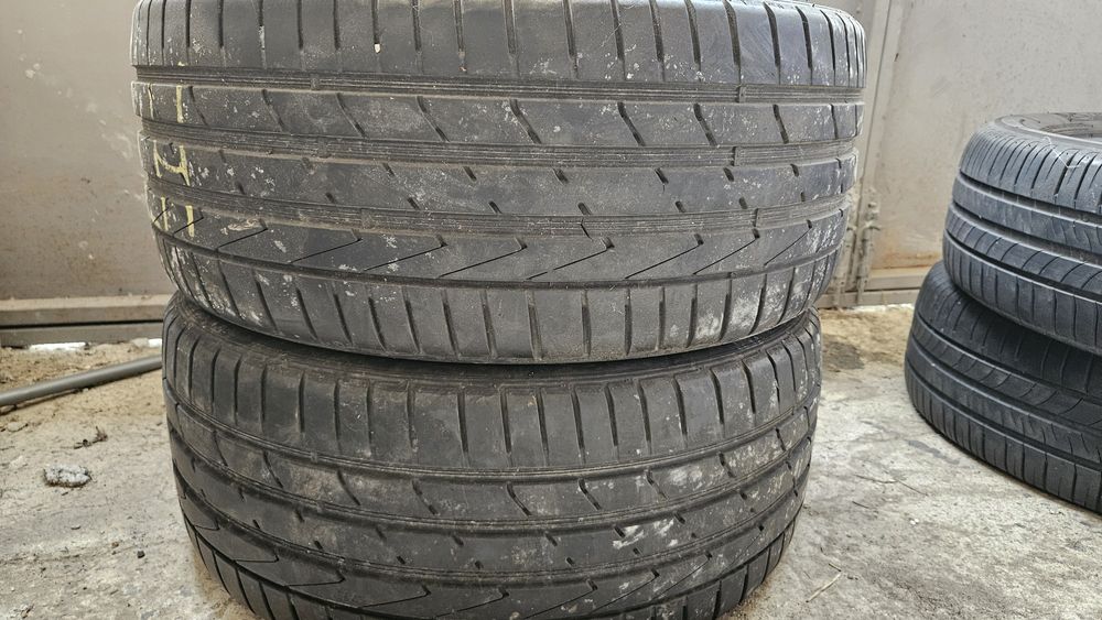 2бр гуми 255 40 19  ханкок