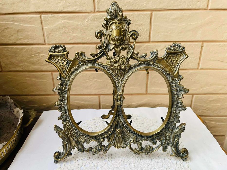 Красива 2-на месингова рамка от Англия