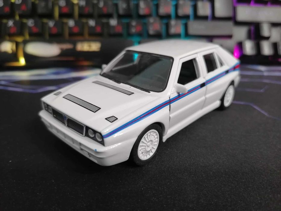 Ланчия Делта HF Мартини 5 в мащаб 1:34