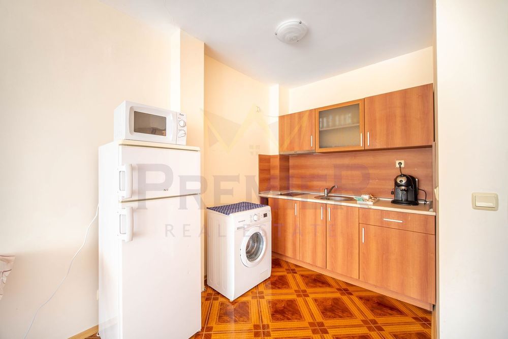 Продава се Двустаен апартамент в к.к. Слънчев бряг - 57 кв.м за 1364 €/кв.м - Снимка #4