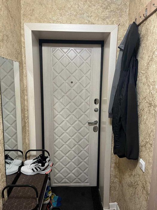 Продам квартиру двух комнатная
