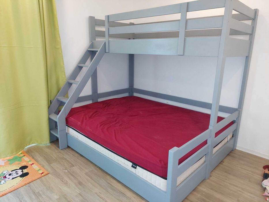 TRANSPORT GRATUIT.Pat etajat cu spatiu pt joaca sau saltea.cod 3012