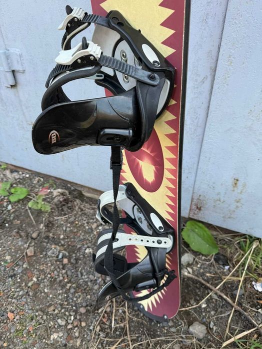 Сноуборд Elan 135 см с креплениями BD .