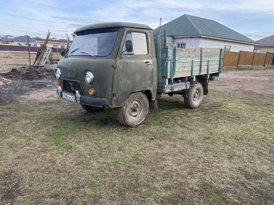 Продам Уаз бортовой