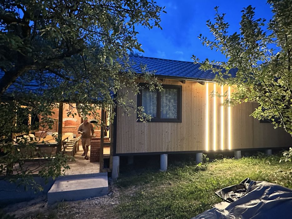 Casa de vacanta su de locuit