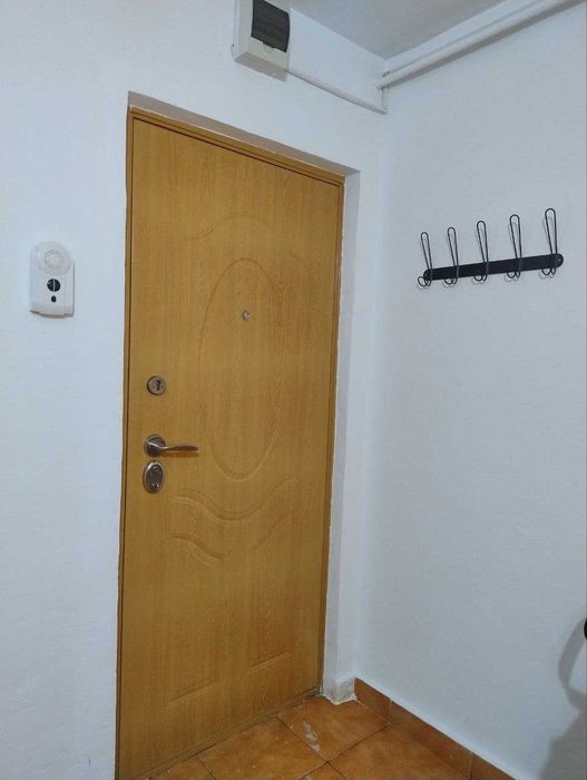 Închiriez garsonieră Mărăței