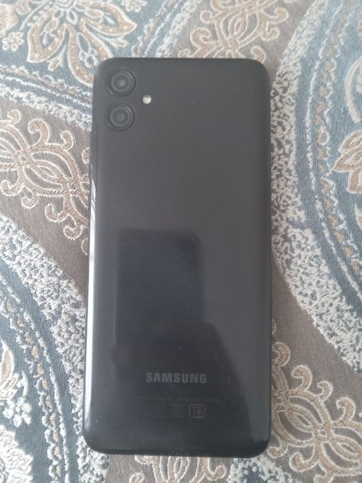 Samsung a04e 4/128gb