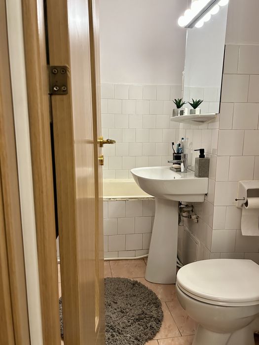 Inchiriere apartament 1 camera esplanada Nicolina, Lidl, prima statie