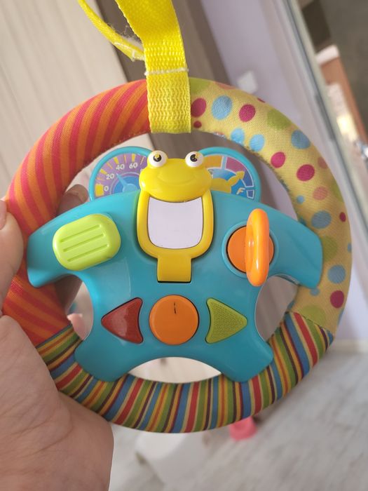 Музикален волан за количка WinFun