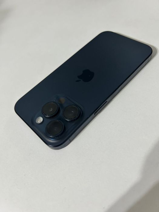 Продается Iphone 15 Pro