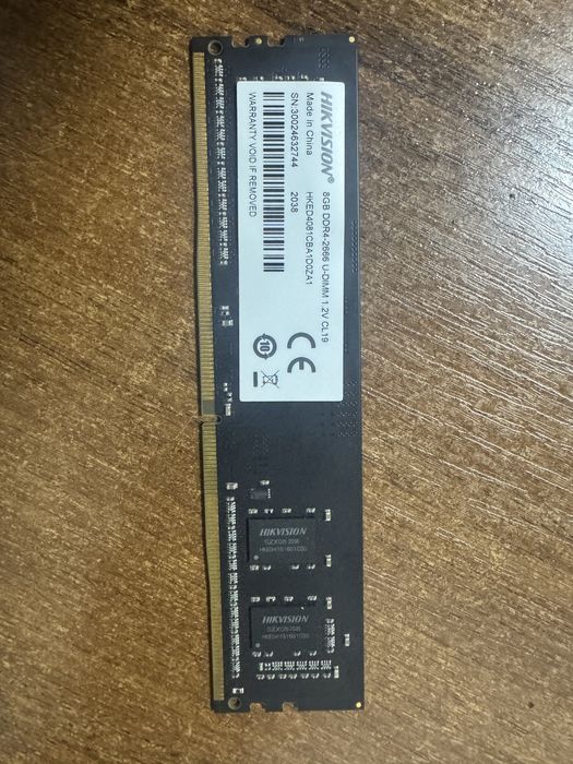 Оперативка памит DDR4 8G 2шт