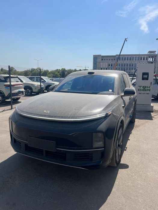 Lixiang L9 restayling