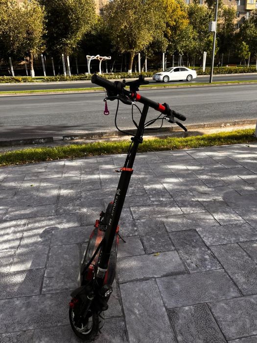 Электросамокат куго м4