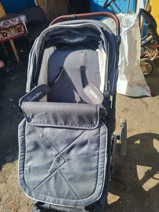 Продам коляску с автолюлькой