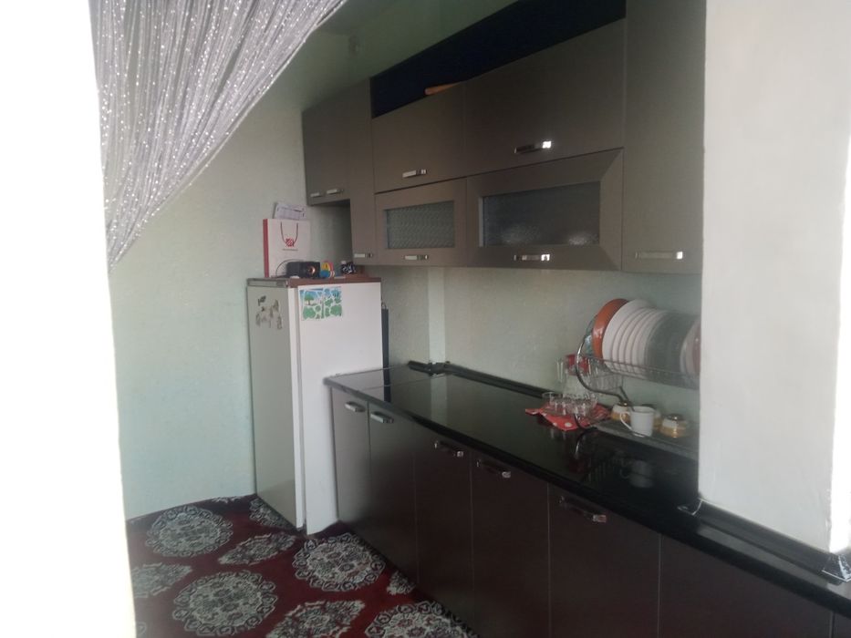 2 xonalik uy tez sotiladi