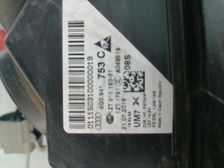 Far stânga xenon Audi A6 C7 4G facelift 4G0941753C