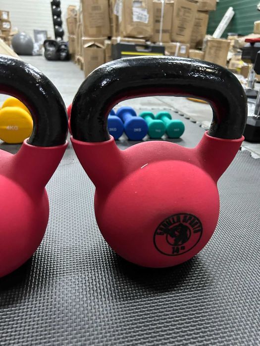 Pachet Kettlebell de fier, acoperit - 42 KG: 12 + 14 + 16 KG