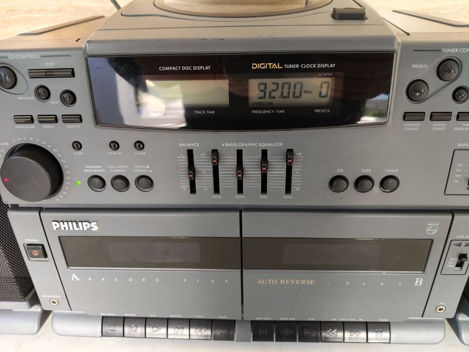 Boombox Philips radio casetofon, CD  tuner radio, auxiliar in, egalizator
