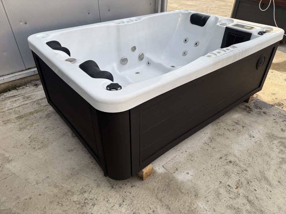 Jacuzzi electric Whirlpool Spa 2022 piscină ciubăr 3 persoane pat fotolii