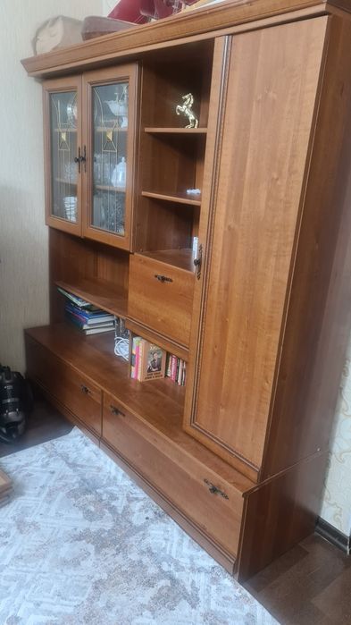 Горка стенка , полка, шкаф