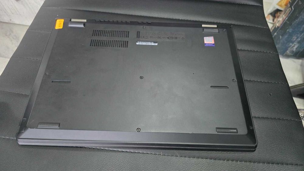 Лаптоп Lenovo ThinkPad L380 (i5 8250U, 16GB DDR4, 128 GB SSD