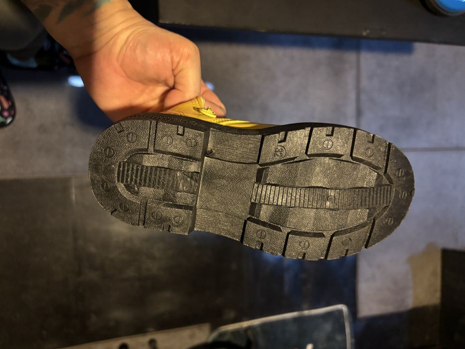 Детски лачени обувки - тип кубинки